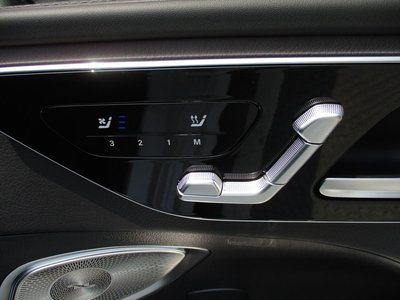 2025 Mercedes-BENZ C-CLASS 缩略图 21
