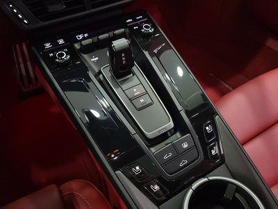 صورة مصغرة 17 لـ 2025 Porsche 911