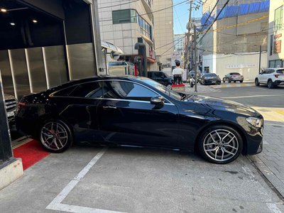 MERCEDES-BENZ E-CLASS - 6