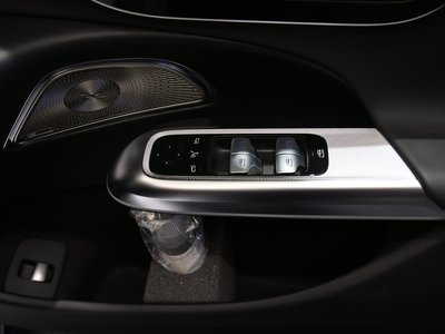 2024 Mercedes-BENZ E-CLASS — миниатюра 32