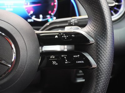 2024 Mercedes-BENZ GLB — миниатюра 24
