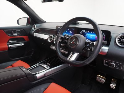 2024 Mercedes-BENZ GLB — миниатюра 50