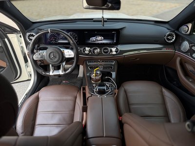 MERCEDES-BENZ E-CLASS - 9