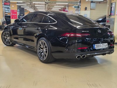 MERCEDES-BENZ GT AMG - 5