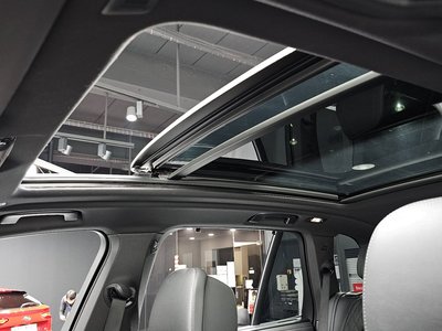 2025 BMW X5 — миниатюра 32