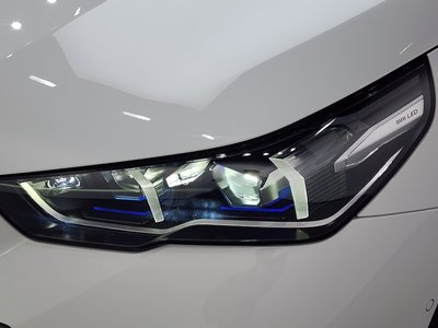 صورة 9 لـ 2025 BMW 5 SERIES