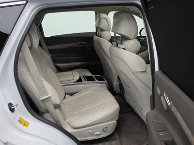 2022 Genesis GV80 thumbnail 12