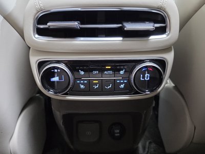 2022 Genesis GV80 thumbnail 19
