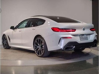 BMW 8 SERIES - 7