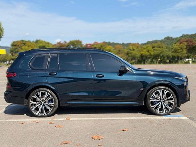 BMW X7 - 6