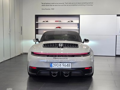 PORSCHE 911 - 3