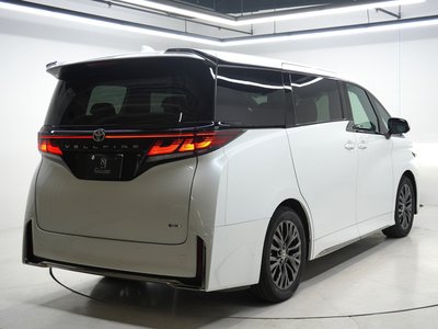 TOYOTA VELLFIRE - 5