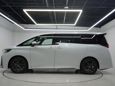 TOYOTA VELLFIRE - 8