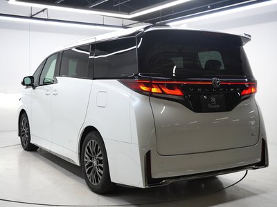 TOYOTA VELLFIRE - 7