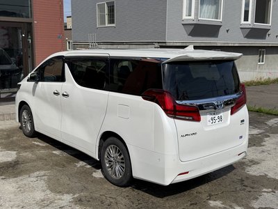 TOYOTA ALPHARD - 9