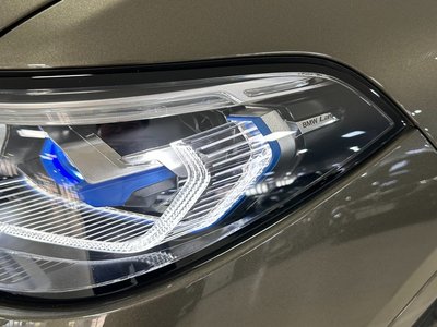 2021 BMW X7 — миниатюра 20