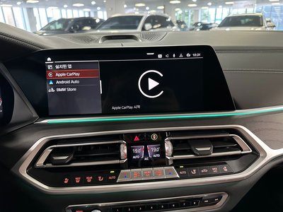 2021 BMW X7 — миниатюра 16