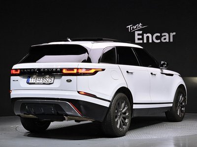LAND ROVER RANGE ROVER VELAR - 4