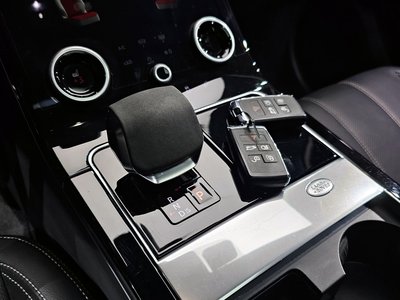 LAND ROVER RANGE ROVER VELAR - 9