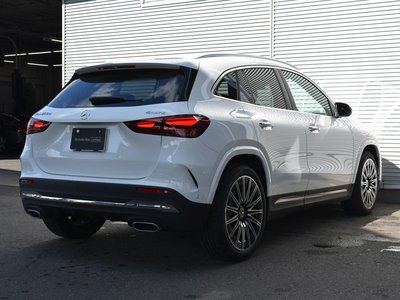 MERCEDES-BENZ GLA - 7