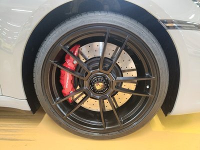 PORSCHE 911 - 4