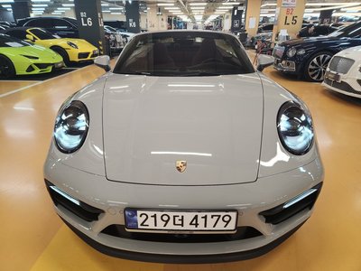 PORSCHE 911 - 1