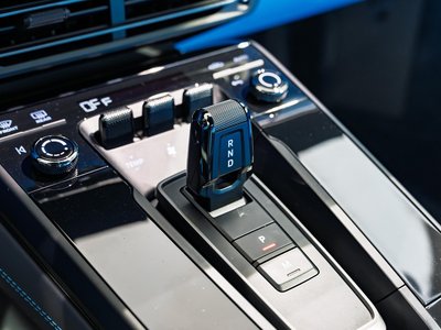 PORSCHE 911 - 7