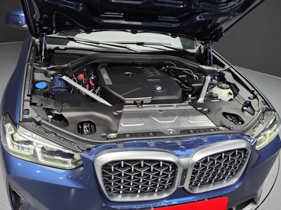 صورة 7 لـ 2025 BMW X4