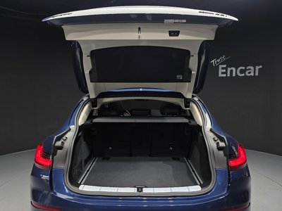 2025 BMW X4 thumbnail 26