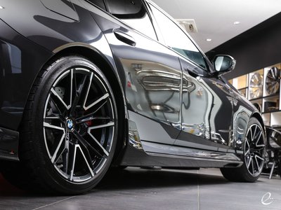 2025 BMW M5 TOURING — миниатюра 70