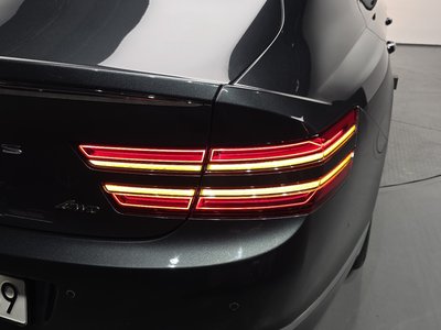 GENESIS G80 (RG3) - 10