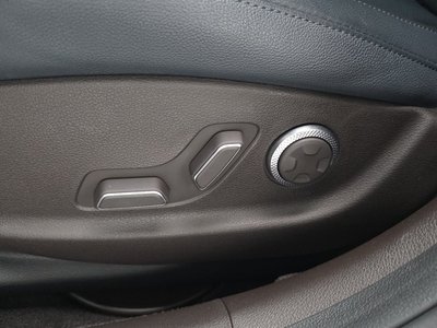 صورة مصغرة 34 لـ 2023 Genesis G80 (RG3)