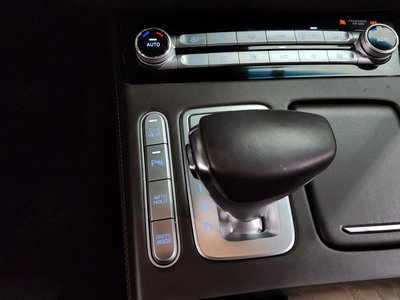 2021 Genesis G90 缩略图 12