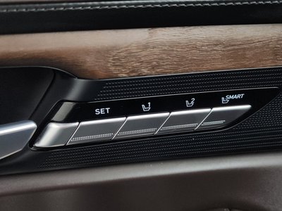 2021 Genesis G90 缩略图 37