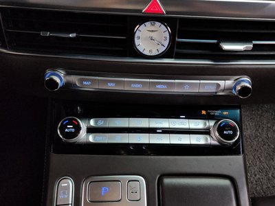2021 Genesis G90 缩略图 36