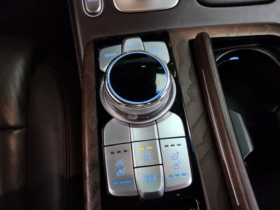 2021 Genesis G90 缩略图 18