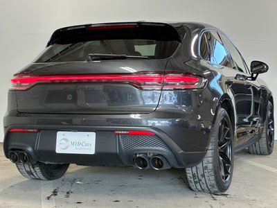 PORSCHE MACAN - 6