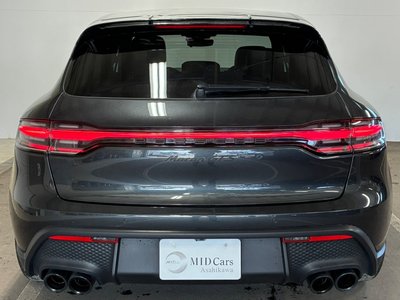 PORSCHE MACAN - 7