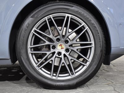 PORSCHE CAYENNE - 10