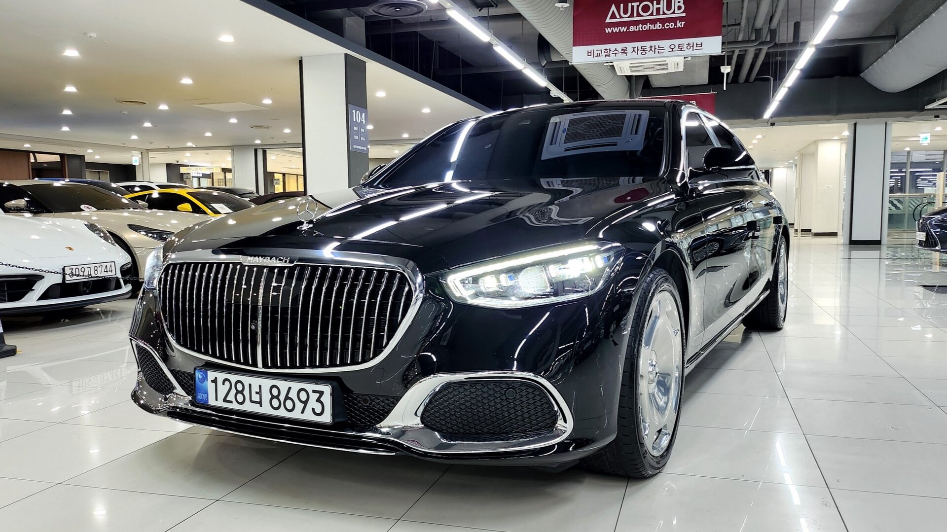 MERCEDES-BENZ S-CLASS - View 1