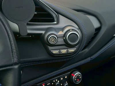 FERRARI 488 SPIDER - 9