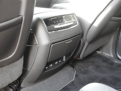 2021 Cadillac ESCALADE 缩略图 33