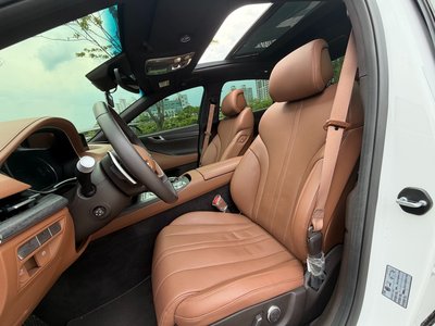 GENESIS G80 (RG3) - 10