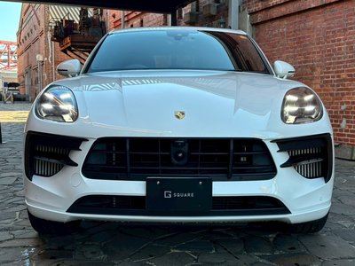 PORSCHE MACAN - 5