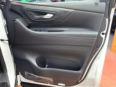 صورة مصغرة 32 لـ 2024 TOYOTA ALPHARD