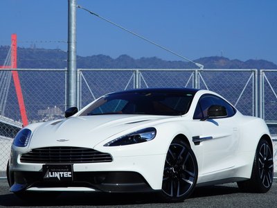 ASTON MARTIN VANQUISH - 1