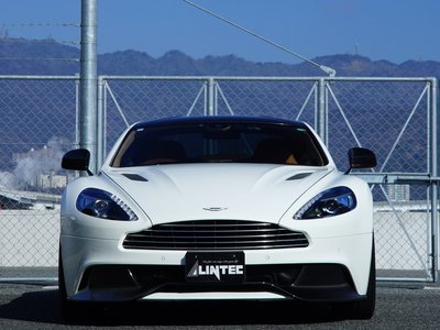 ASTON MARTIN VANQUISH - 3