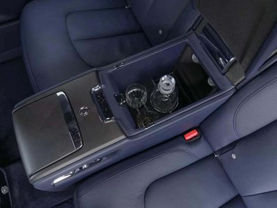 2023 ROLLS-ROYCE CULLINAN thumbnail 28
