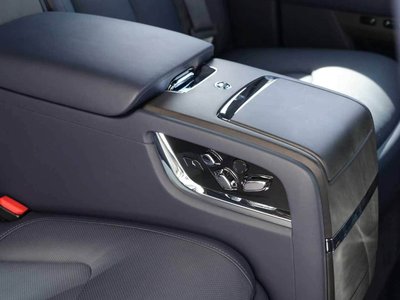 2023 ROLLS-ROYCE CULLINAN thumbnail 26