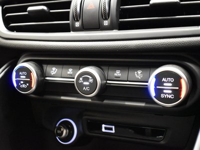 صورة مصغرة 13 لـ 2022 ALFA Romeo JULIA